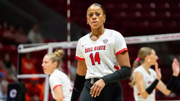 Ava Smith looking at the bench in Ball State's match versus Bowling Green on Oct. 30, 2026 in Worthen Arena.