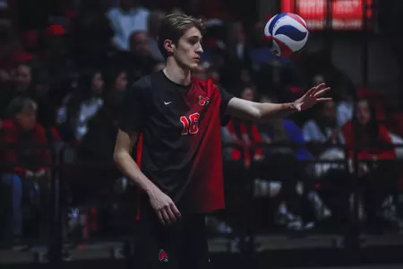 Ryan Louis vs. Queens - Feb. 6