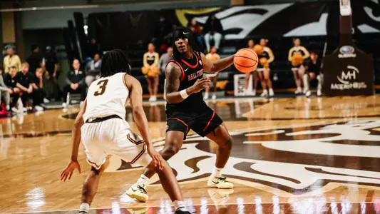 Davion Hill at Western Michigan