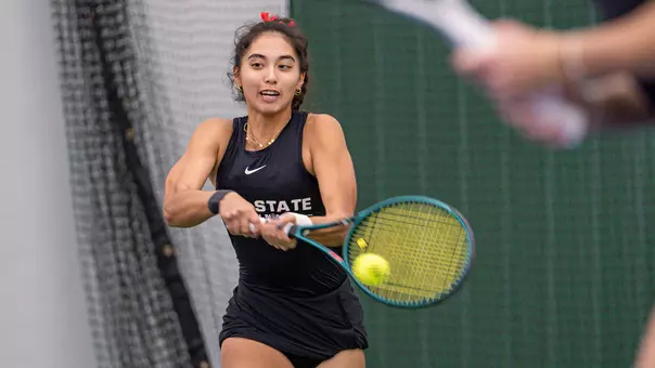 Asia Fontana Clinch EMU