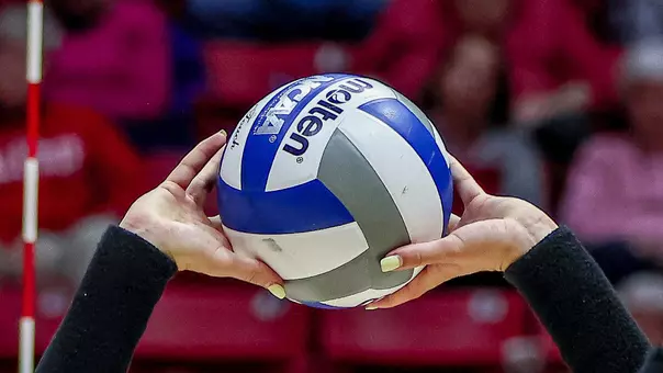 Beauty Shot - Hands setting a volleyball