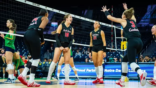 Leah Pike celebrating her solo block in Friday's 3-2 reverse sweep of Notre Dame