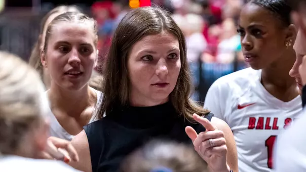 Kelli Miller Phillips talking to the team during Ball State's exhibition match vs. UIndy