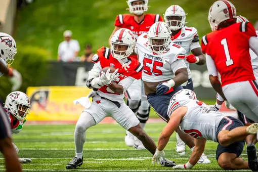 Jabari Smith dodges Stony Brook defenders during family weekend victory 9/12/26