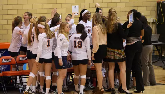 Volleyball to Conclude Season at Loyola