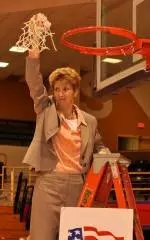 BUCKNELL CAPTURES PATRIOT LEAGUE WOMEN'S BASKETBALL TITLE WITH 57-45 WIN OVER HOLY CROSS!