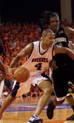 Bucknell Men's Basketball Visits Saint Joseph's Sunday Afternoon