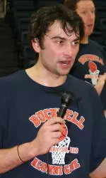 John Griffin Leads Blue Team to 84-79 Victory in 2010 Men's Basketball Alumni Game