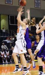 Bucknell Women's Basketball Returns to Baltimore for Saturday Showdown with UMBC