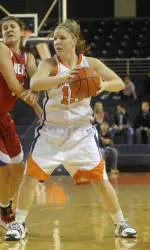 Bucknell Women's Basketball to Face Holy Cross in Road Contest on Saturday