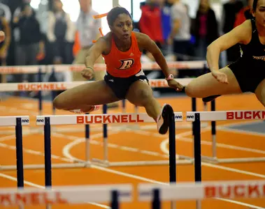 Agege, Bendzinski Highlight Successful Day for Women's Track and Field