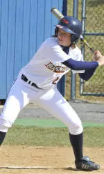 Bucknell Softball Splits Doubleheader with Colgate, Wins Weekend Series 3-1