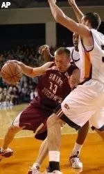 Stellar Defense Leads Bucknell to 63-51 Win over Saint Joseph's, Bison Take Holiday Break at 8-1