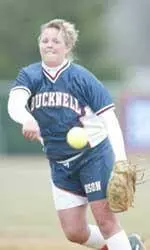 Softball Splits Doubleheader with Siena in First Home Action of Season