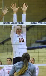 Bison Volleyball Rallies Back for 3-2 Win over Lehigh