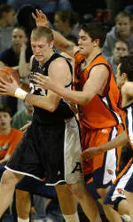 Bucknell Men's Hoops Back on Road at Lafayette, Lehigh