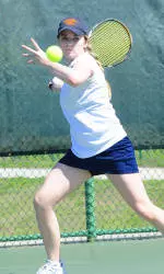 Bison Women's Tennis' Vidrascu Wins Three to Open Bucknell Quad