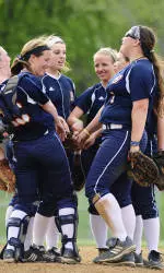 Bucknell Softball Hosts Elite Summer Clinic