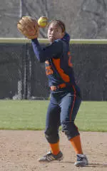 Bucknell Softball Drops Pair of One-Run Contests at Rebel Spring Games