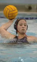 Women's Water Polo Downs Maryland, 17-3