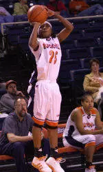 First-Place Bison Women's Hoops Squad Goes for Record Eighth Straight Win Saturday at Holy Cross