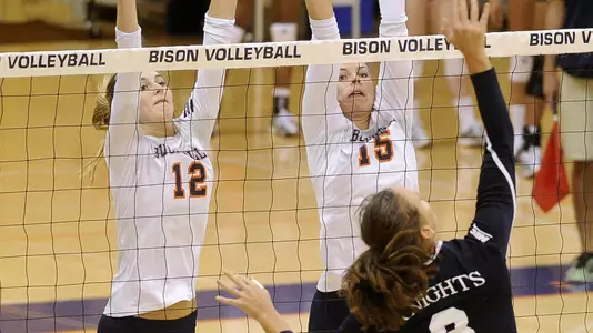 Volleyball Opens PL Play with 3-0 Loss at Holy Cross