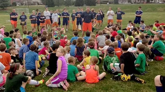Bison Soccer Teams to Host Free AYSO Clinic on Apr. 25