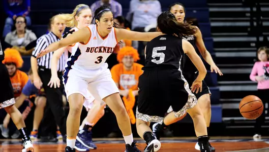 Women's Basketball Squares Off Against League Newcomer Loyola on Wednesday Night