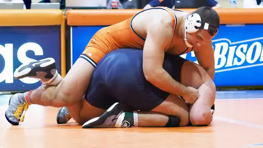 Wrestling Completes 3-0 Weekend with Two Wins at Grapple at the Garden