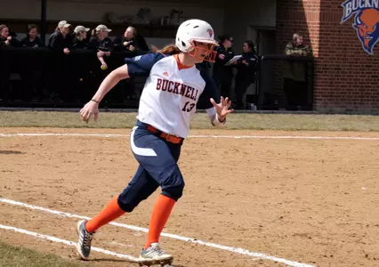 Softball Splits Games with Cornell and Brown on Saturday