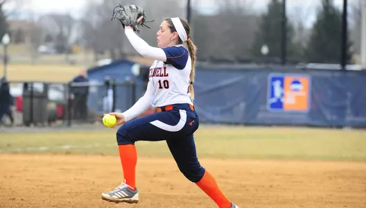Escobar's Home Run Lifts Bucknell to 2-1 Win Over Holy Cross
