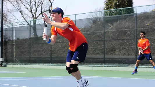 Men's Tennis Battles Navy, But Falls 5-2
