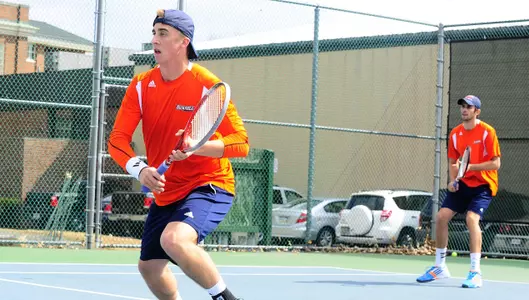 Men's Tennis Outplayed by Boston University, Falls 5-2