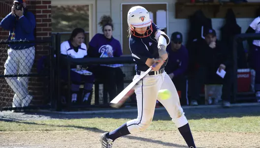 Softball Splits with La Salle, Earns 10-2 Win in Second Game