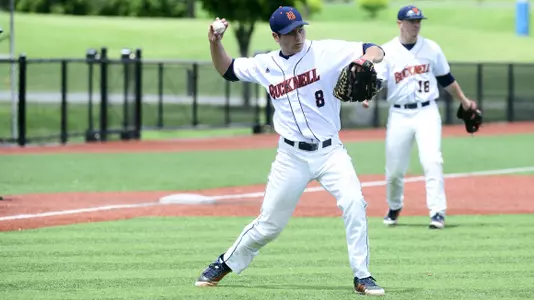 Baseball Splits Doubleheader With Columbia