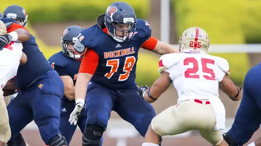 Football Back in Action Saturday at Sacred Heart in Matchup of Unbeatens