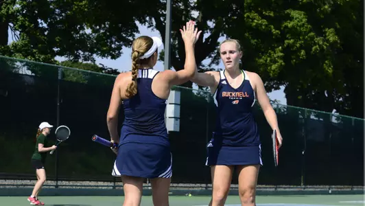 Women's Tennis Teammates Spotlight
