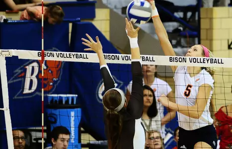 Volleyball Falls in Road Match at Navy, 3-0
