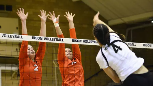 Volleyball Beats Army West Point for First Time in Nine Years