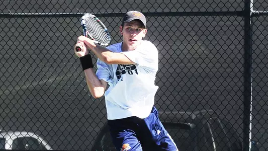 Men's Tennis Wins 5-2 at Villanova