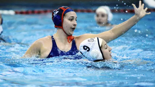 Women's Water Polo Splits Two Games in California