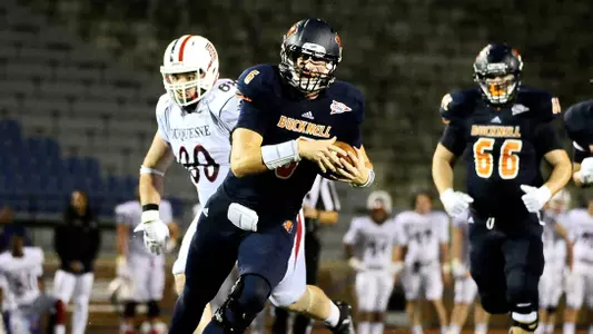 Football Drops to 1-1 with 26-7 Loss to Duquesne