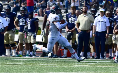 Football Battles Hard in 49-28 Loss at No. 9 Charleston Southern