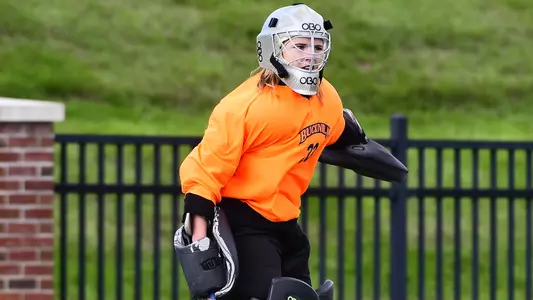 Field Hockey Comes Up Just Short in Shootout Loss at Holy Cross