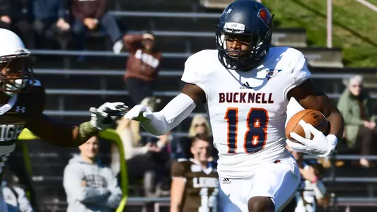 Football Pushes No. 21/24 Lehigh, but Falls 20-13