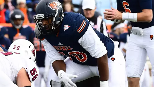 Julie'n Davenport Invited to Play in Senior Bowl, Earns Brooks Irvine Club Award