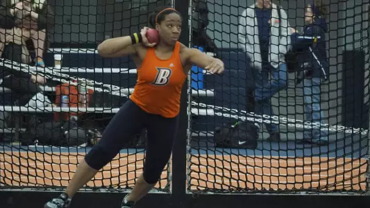 Record-Setting Win in 4x800 Relay Vaults Bison Women to 1st Place at PL Meet