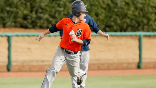 Baseball Makes Trip South for Spring Break