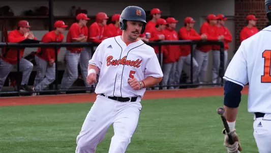 Baseball Falls 8-6 in 11 Innings to Cornell in Home Opener