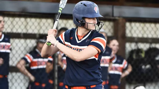 Softball Loses Two at Army West Point